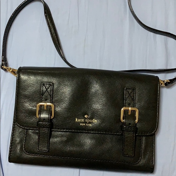 kate spade Handbags - KATE SPADE CROSSBODY BAG